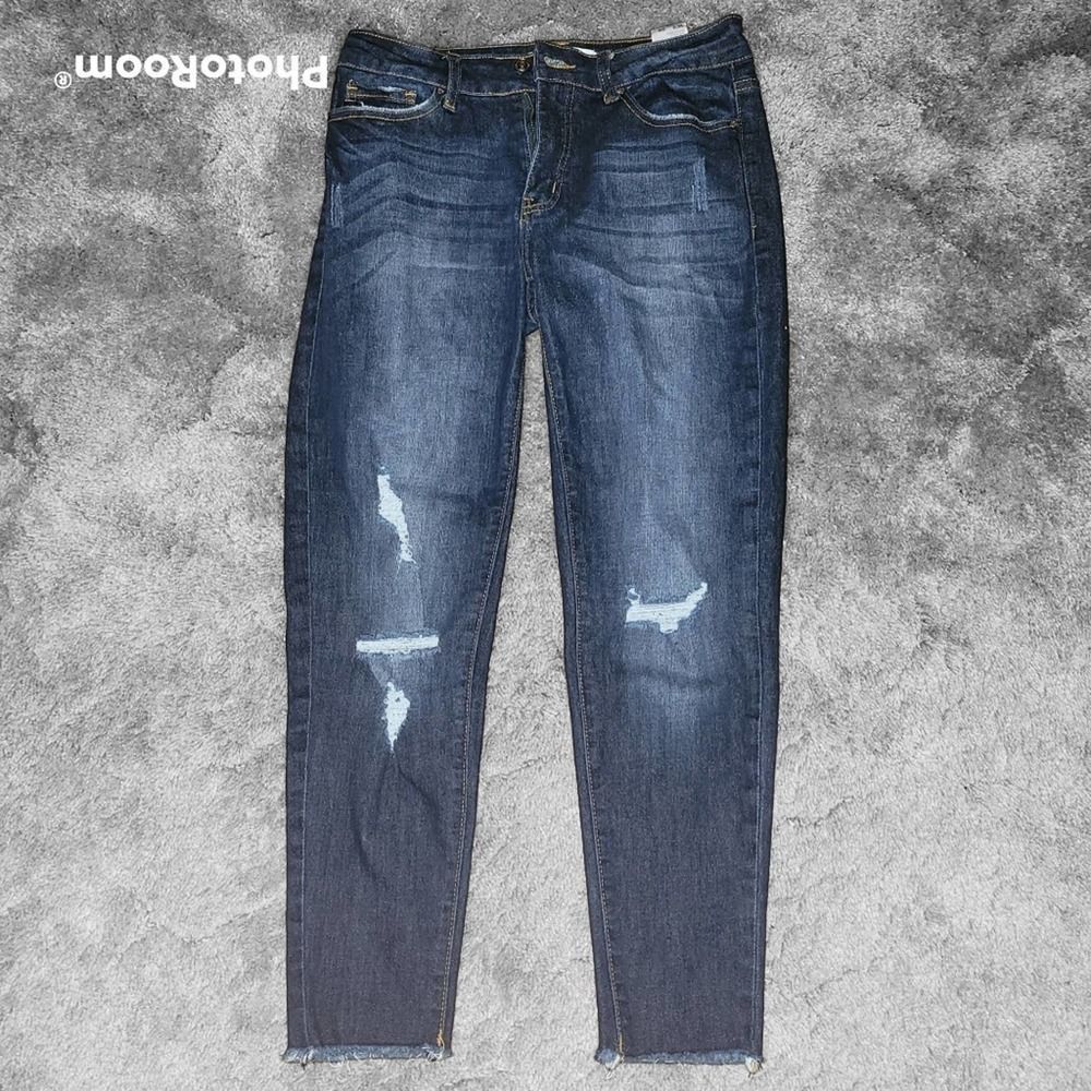 Women's KanCan Skinny Jeans size 9/28